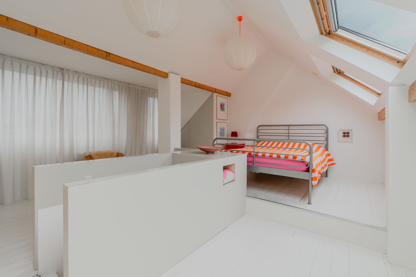 Photo 5 of Burgemeester van Tienenweg 29