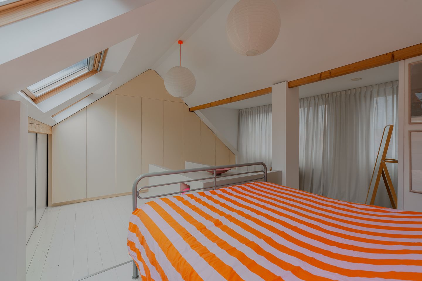 Photo 49 of Burgemeester van Tienenweg 29