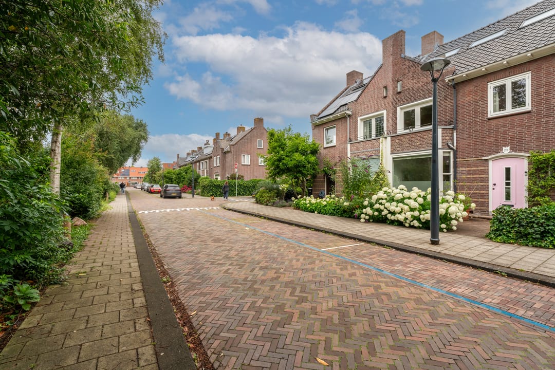 Photo 53 of Burgemeester van Tienenweg 29