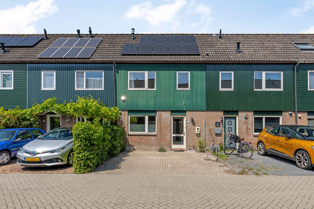 Foto 1 van Zwanebloem 27