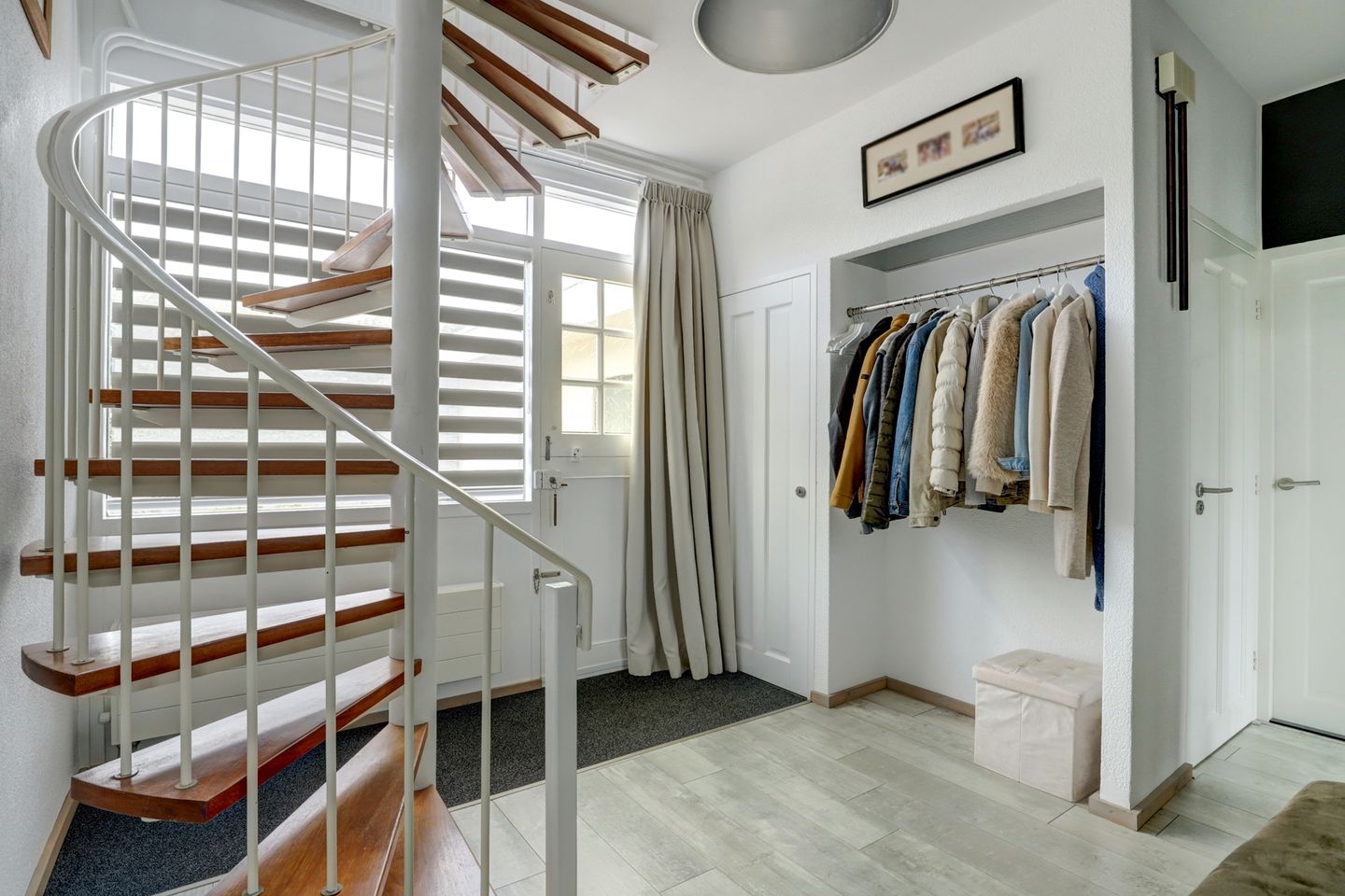 Foto 10 van Troelstrastraat 17