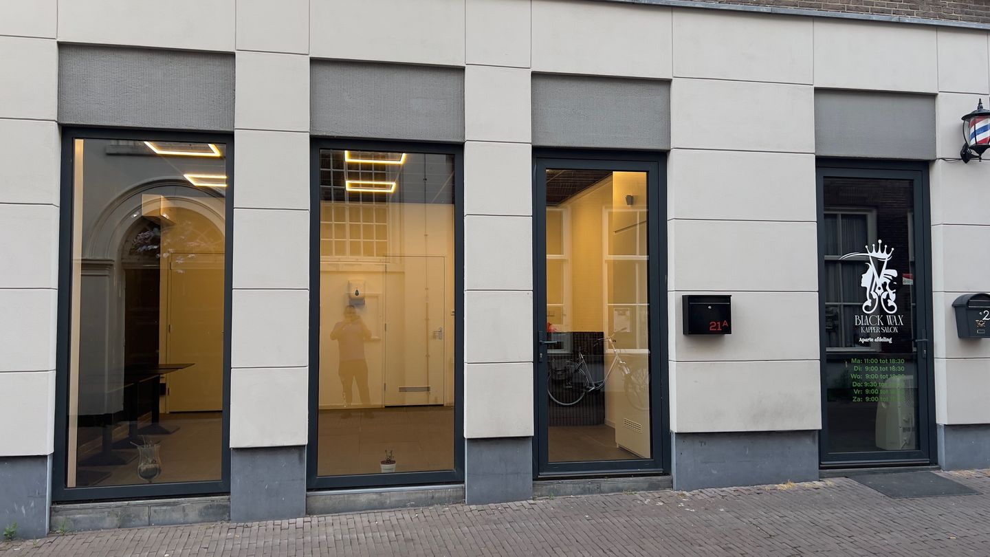 View photo 4 of Vriesestraat 21-A
