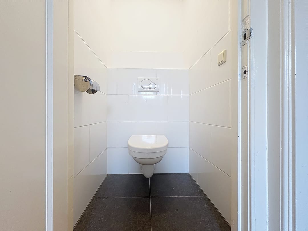 Foto 11 van Meesterlottelaan 24-B