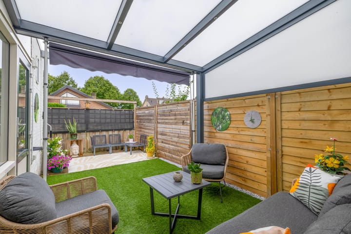 Foto 3 van Esdoornhof 11