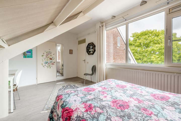 Foto 21 van Esdoornhof 11