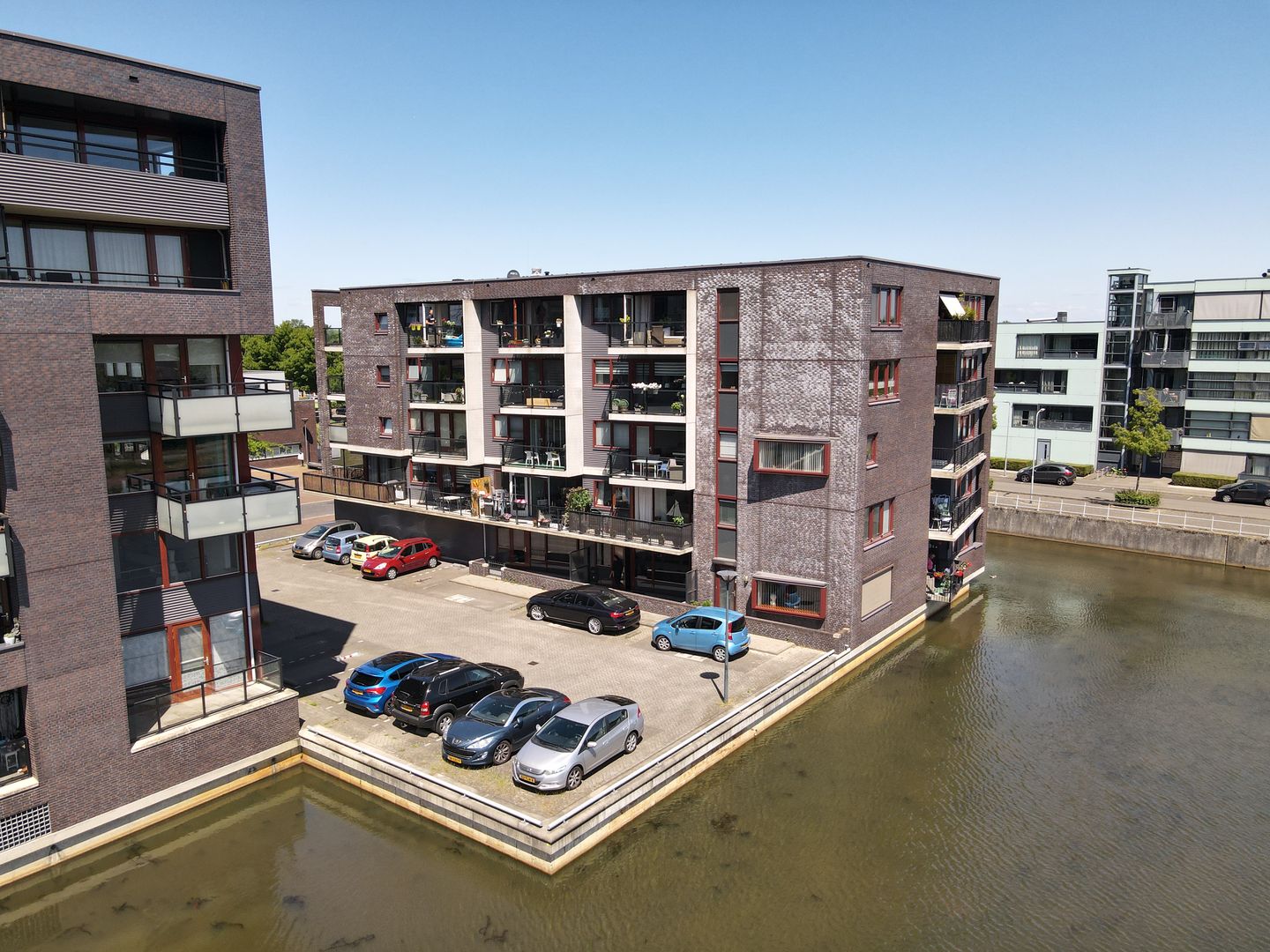 Photo 4 of Waterweegbree 29