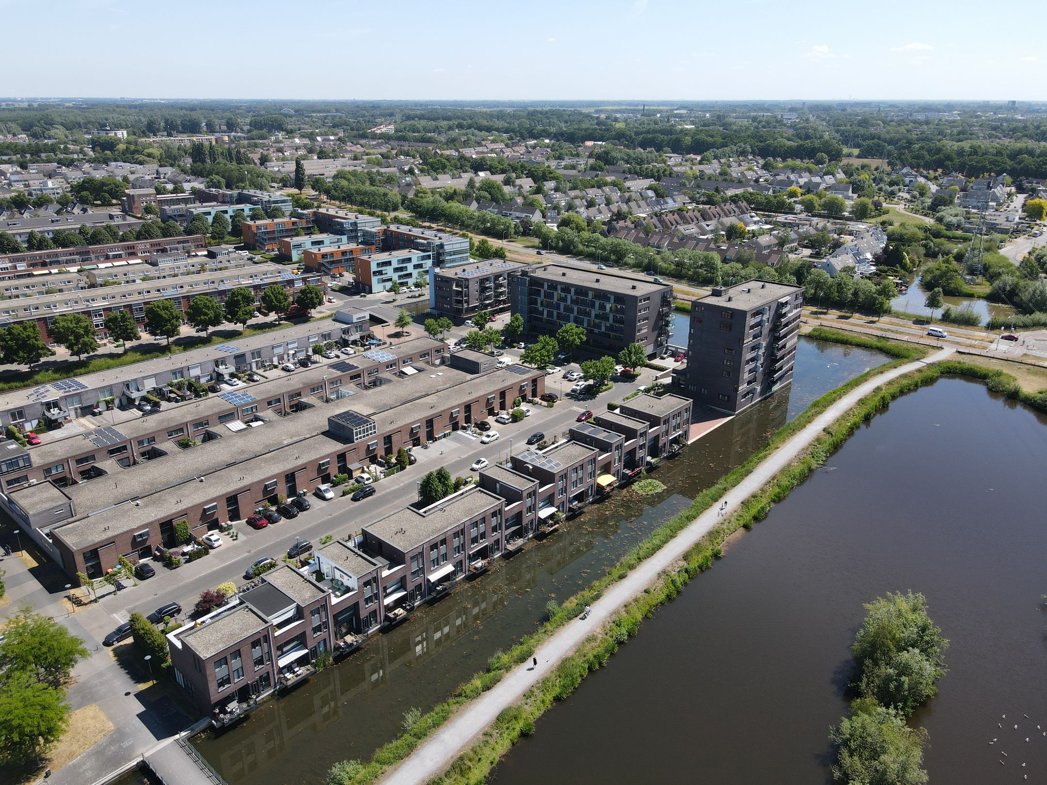 Photo 36 of Waterweegbree 29