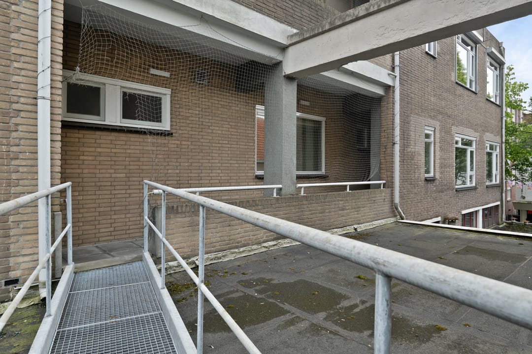 Photo 23 of Van Loenshof 8-A