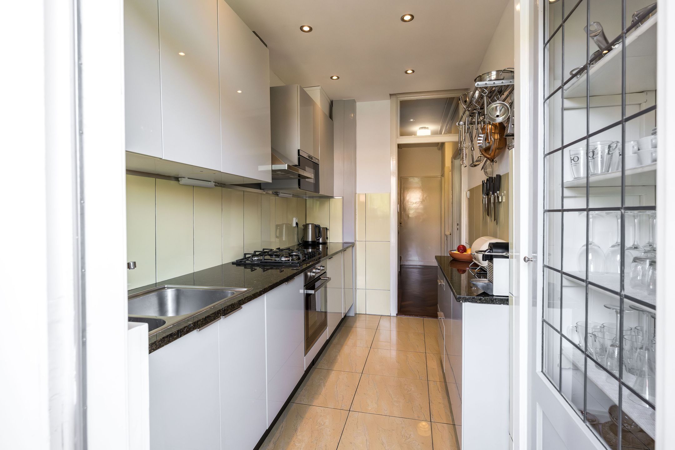 Photo 33 of Laan van Nieuw Oosteinde 193