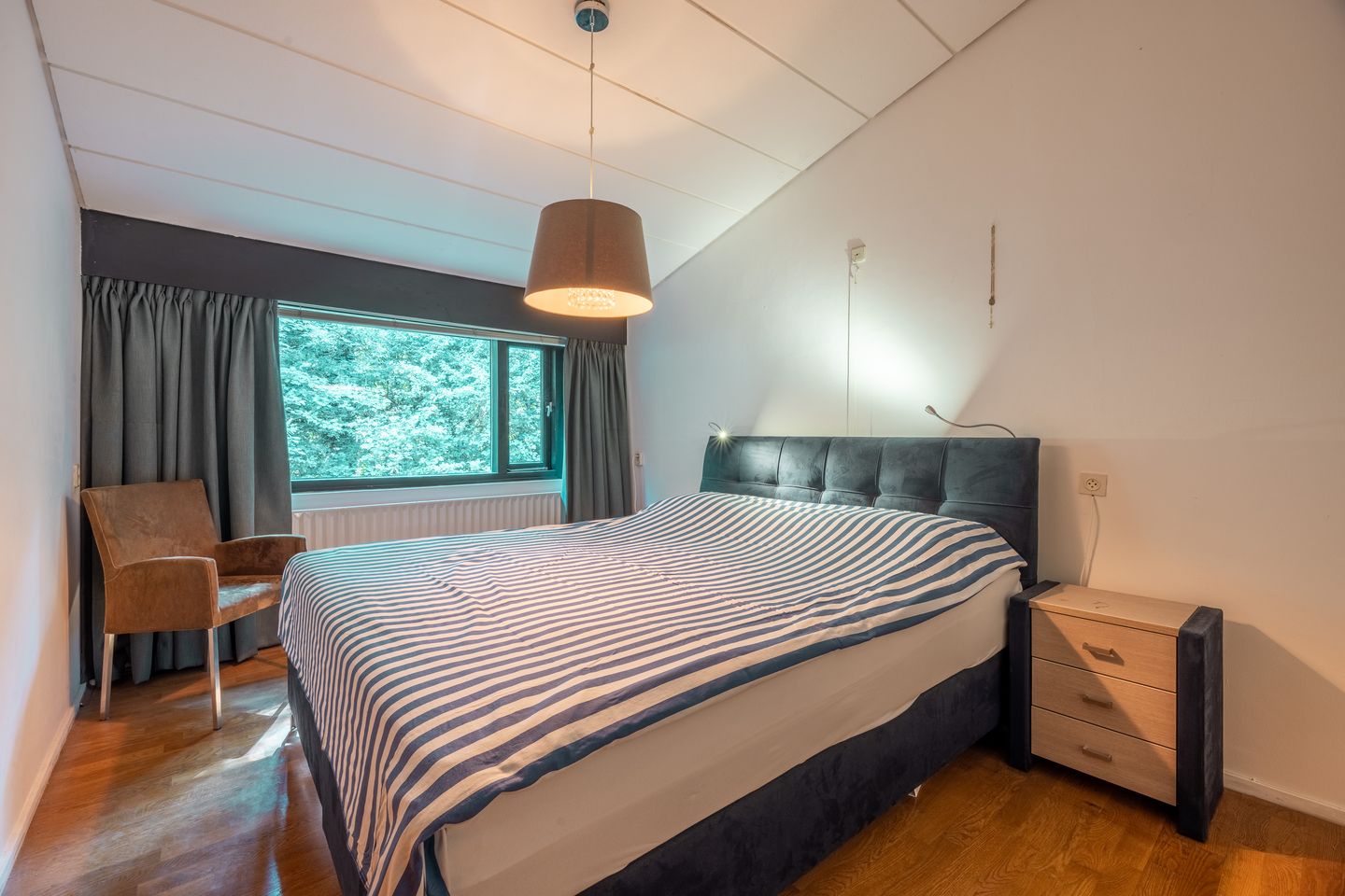 Foto 29 van Bastinglaan 7