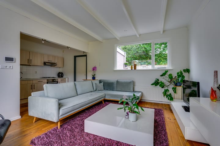 Foto 12 van Julianastraat 3