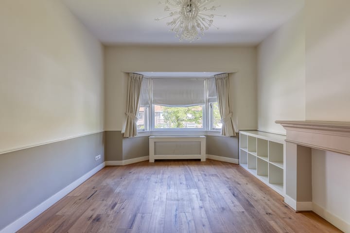 Foto 17 van Van Zuylen van Nijeveltstraat 187