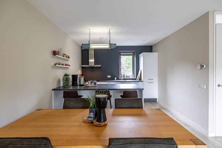 Foto 14 van Mergelstraat 2