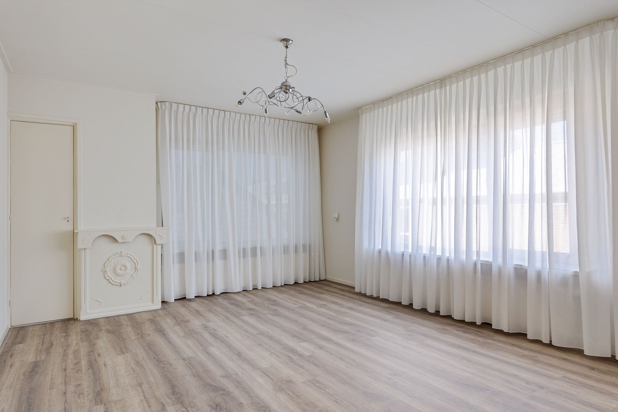 Foto 15 van Europaweg 151