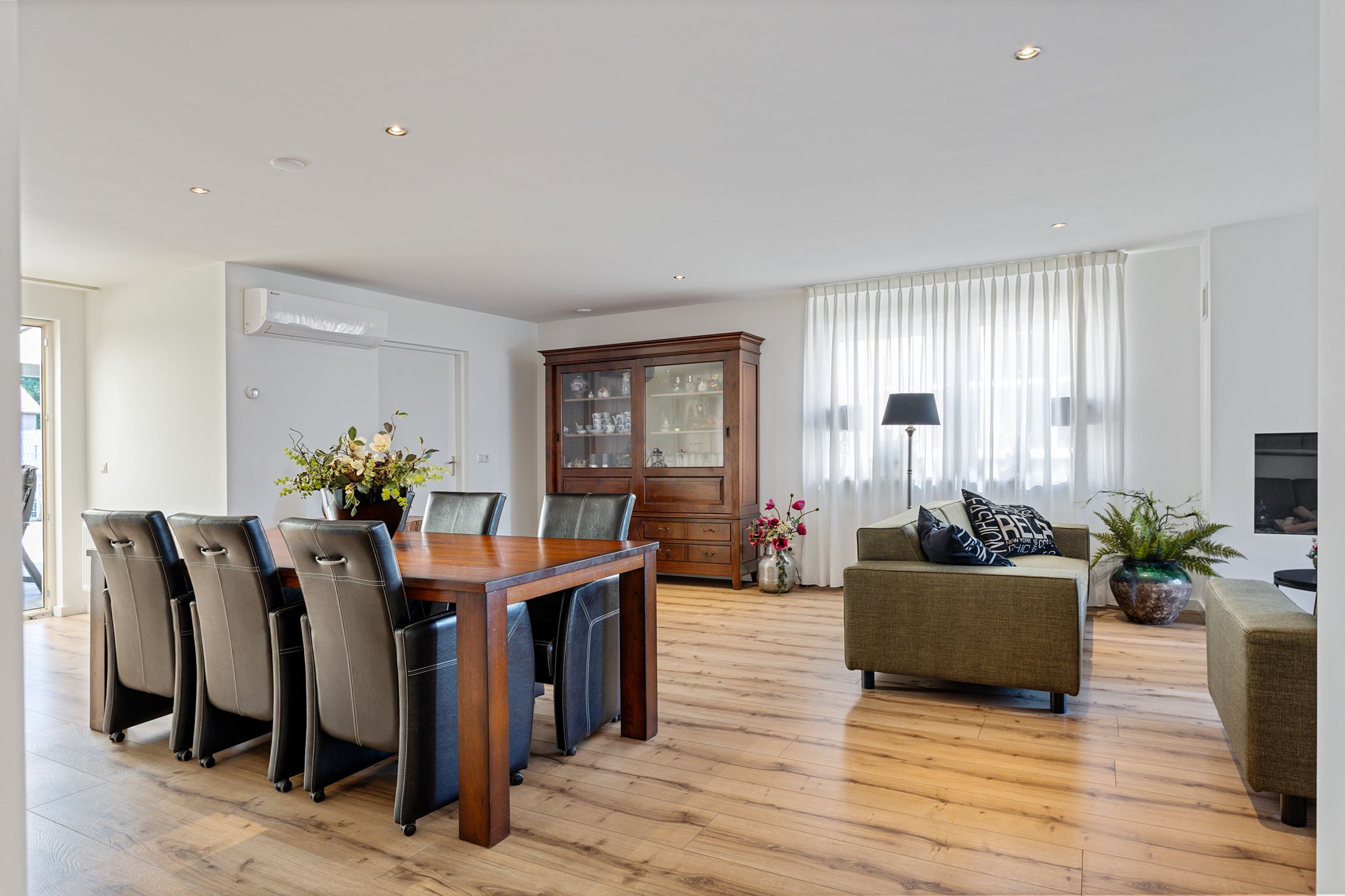 Foto 21 van Europaweg 151