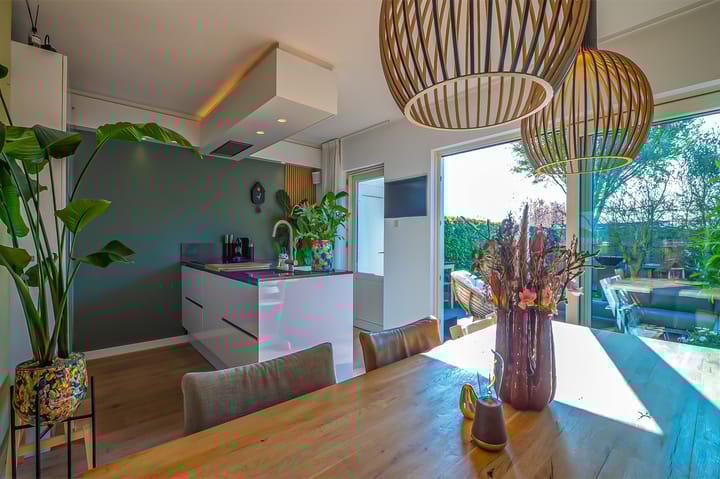 Foto 14 van Ravelstraat 150