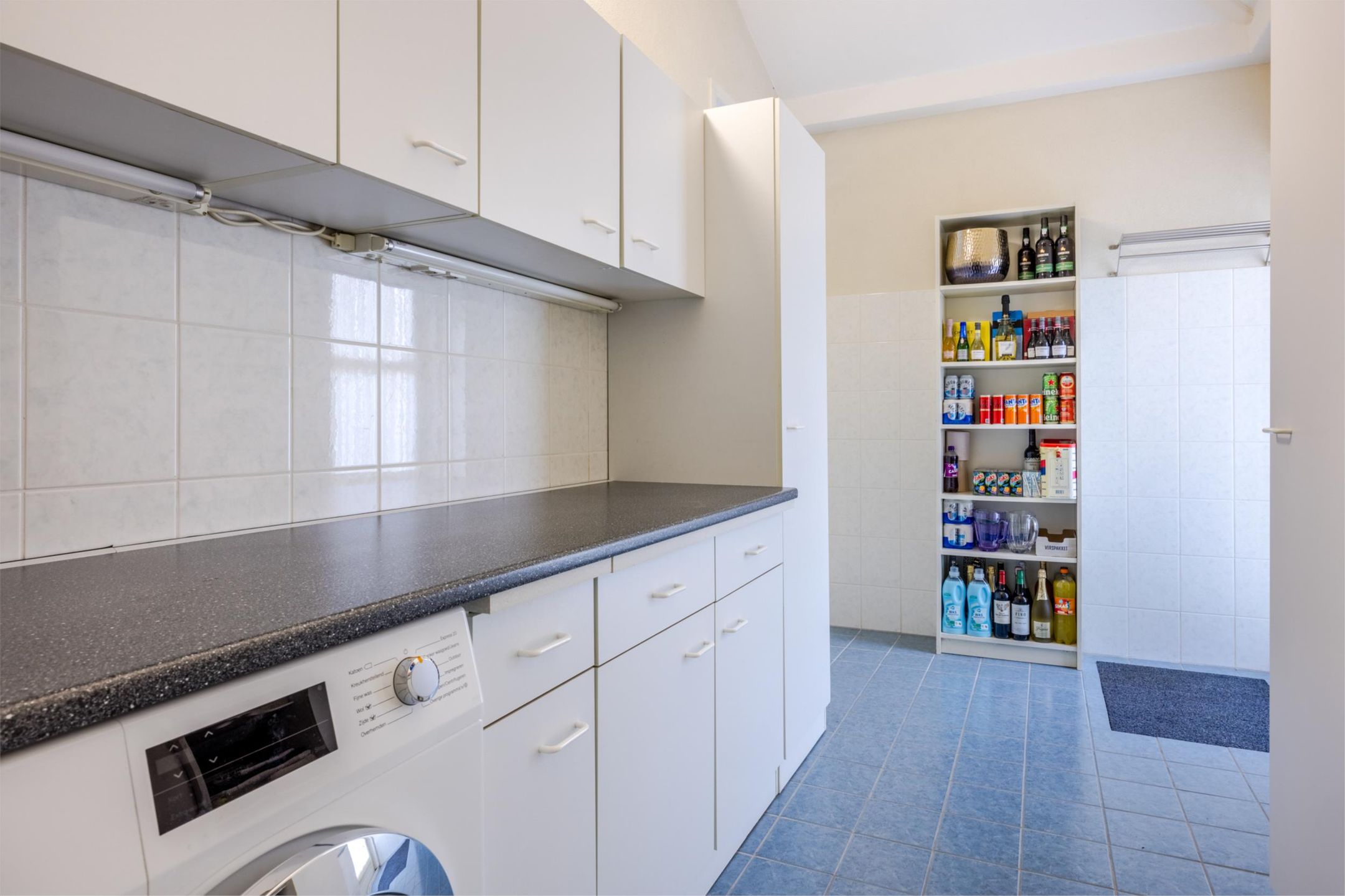 Foto 21 van Lopikerweg 48-B