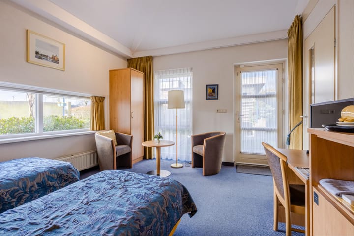 Foto 27 van Lopikerweg 48-B