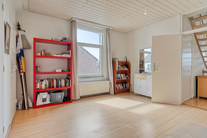 Foto 8 van Stationsstraat 41