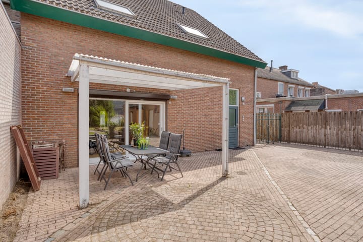 Foto 30 van Stationsstraat 41