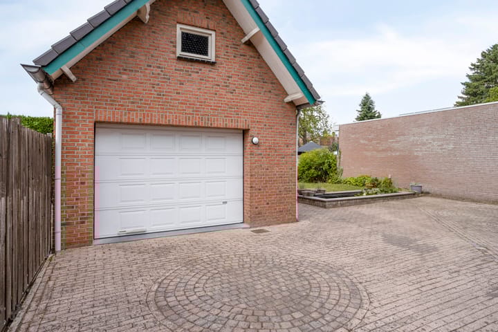 Foto 32 van Stationsstraat 41