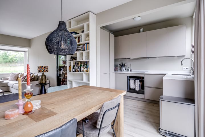 Photo 13 of Cremerstraat 396