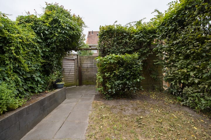 Photo 36 of Cremerstraat 396