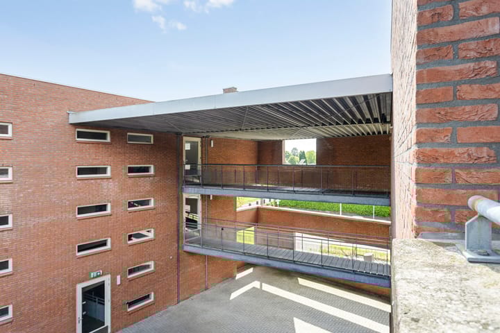 Foto 6 van Brigadelaan 46