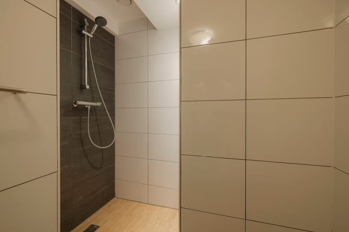 Photo 18 of Nieuwe Uilenburgerstraat 19-B