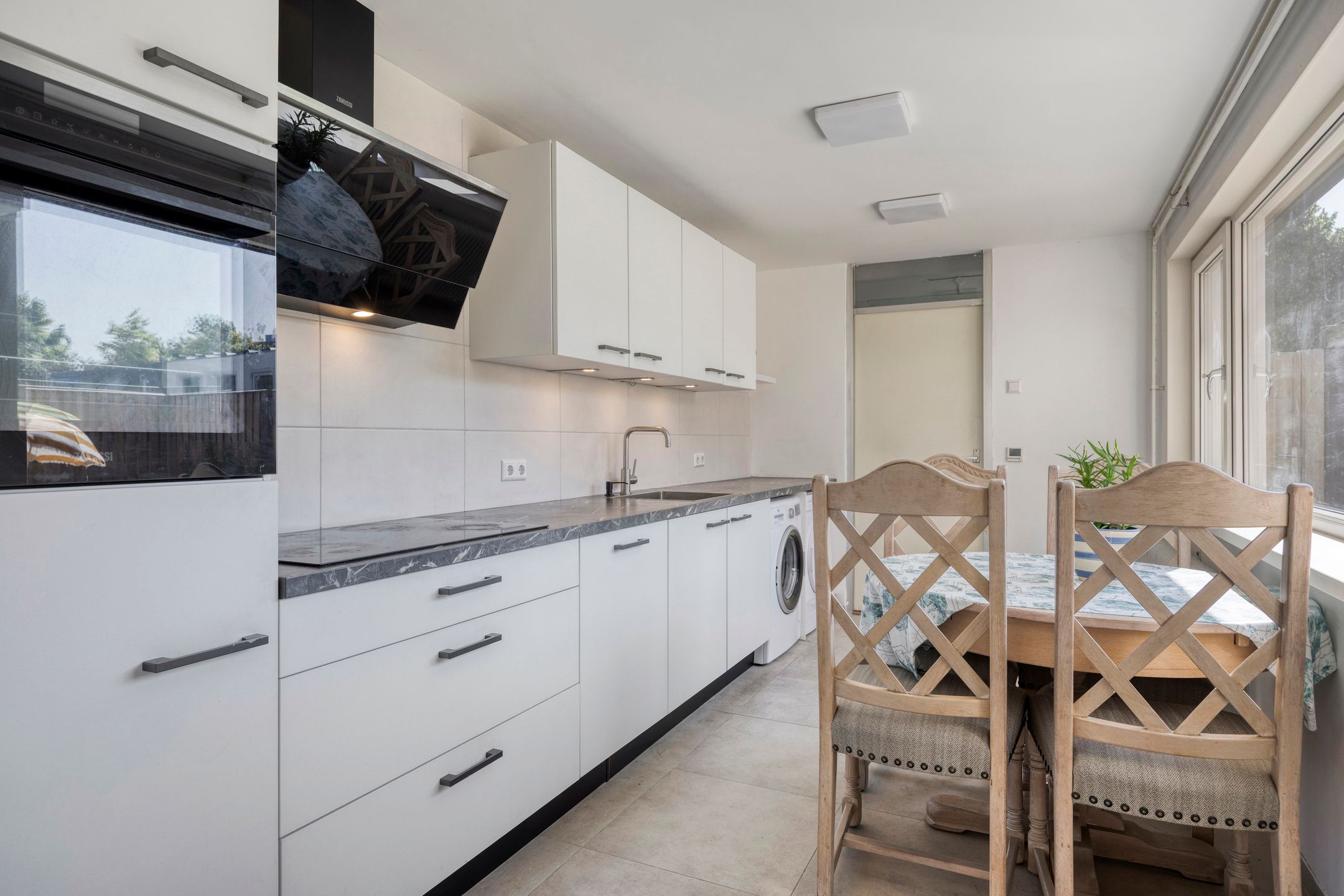 Foto 3 van Graviuspad 12