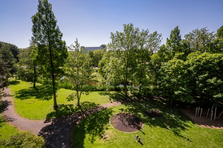 Foto 16 van Schubertplein 97