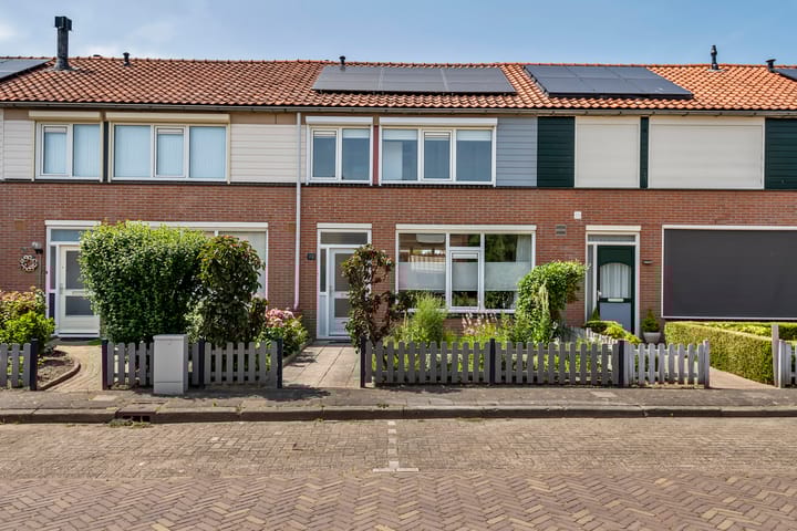 Foto 1 van Wethouder van Ooijenweg 10