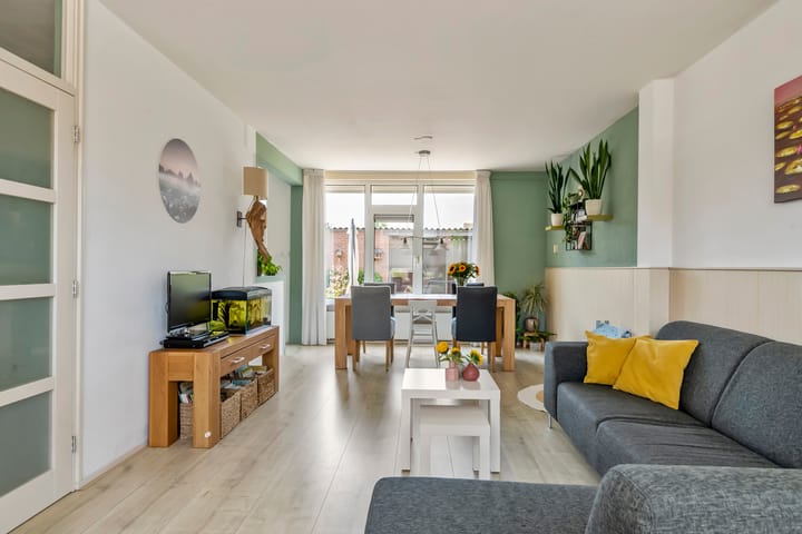 Foto 6 van Wethouder van Ooijenweg 10