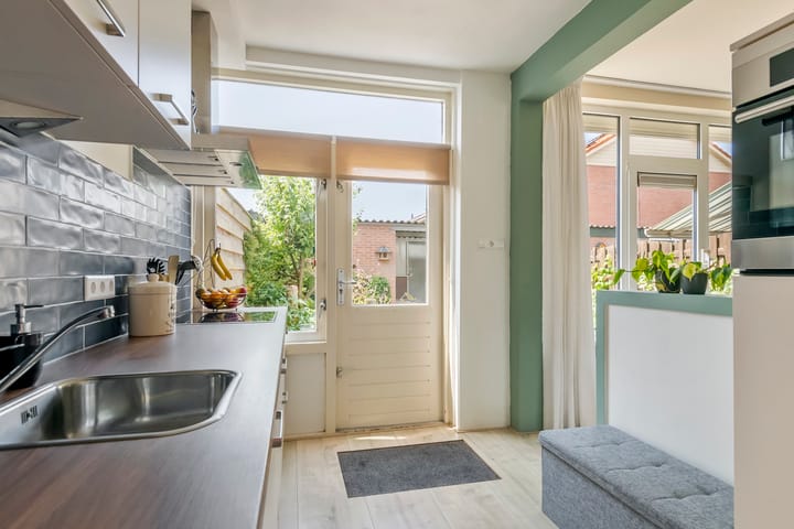 Foto 11 van Wethouder van Ooijenweg 10