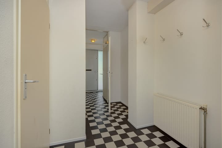 Foto 11 van Aawal 18