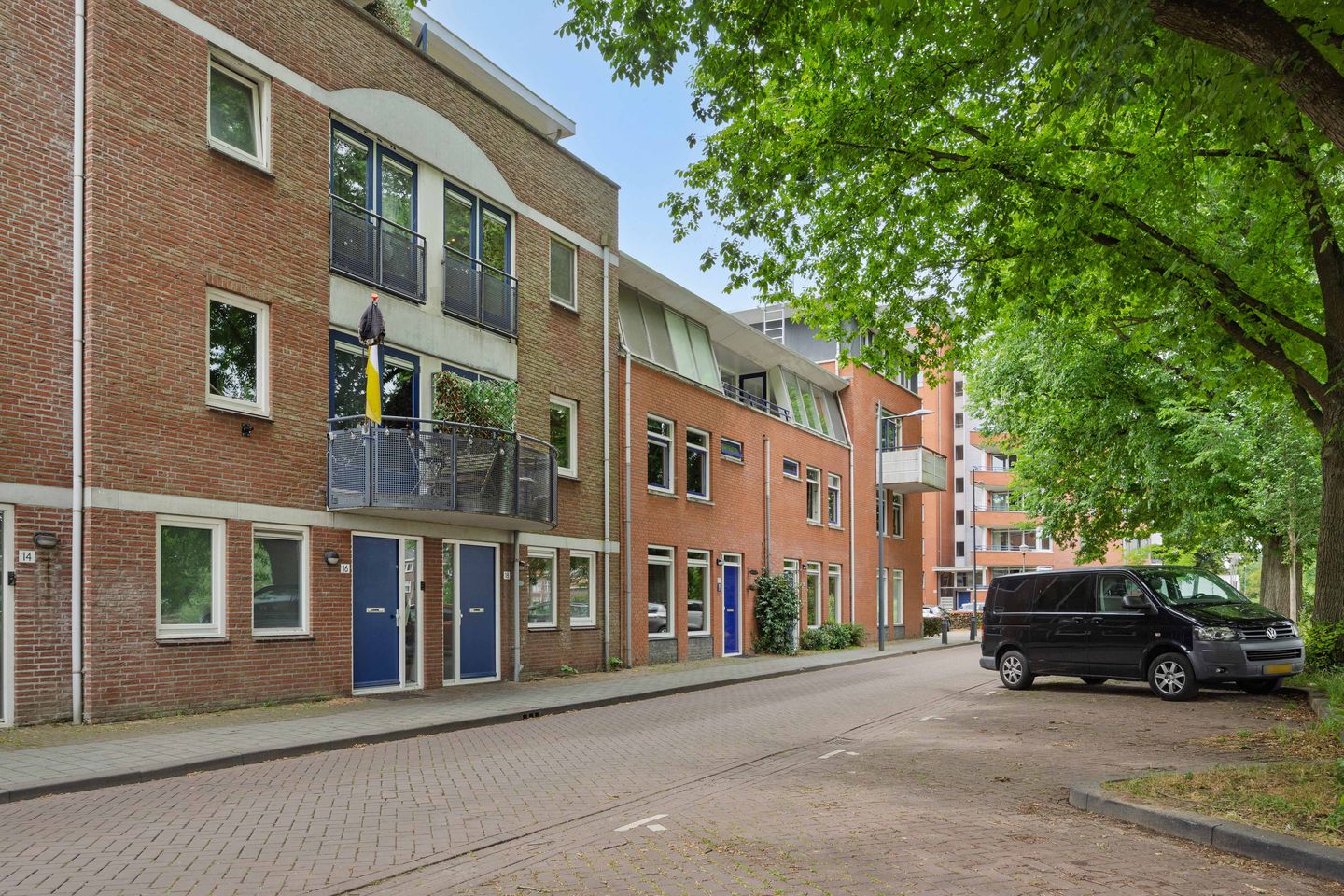 Foto 34 van Aawal 18