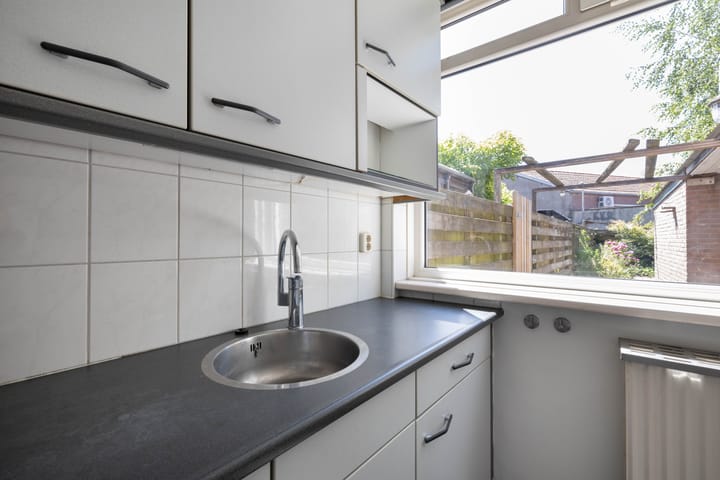 Foto 8 van Biezenstraat 49