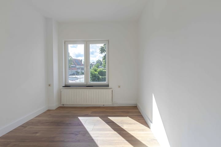 Foto 26 van Burg. Waszinkstraat 113