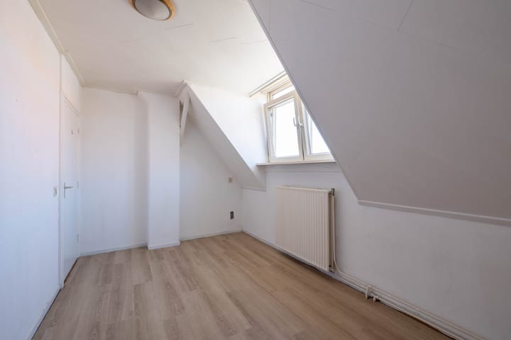 Foto 12 van Biezenstraat 49