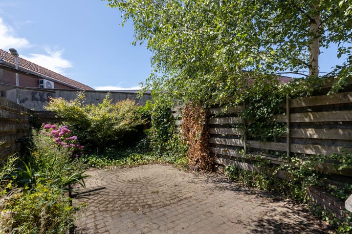 Foto 15 van Biezenstraat 49