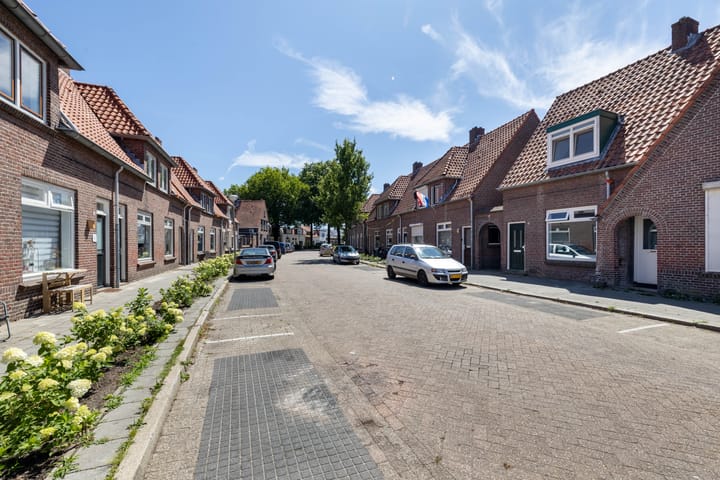 Foto 20 van Biezenstraat 49