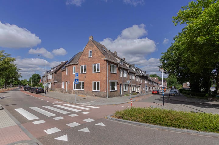 Foto 43 van Burg. Waszinkstraat 113