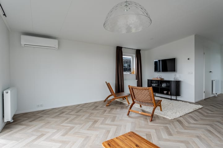 Photo 16 of Kerkweg 35