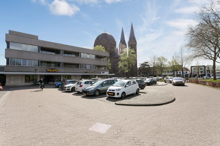 Photo 2 of Heuvel 86