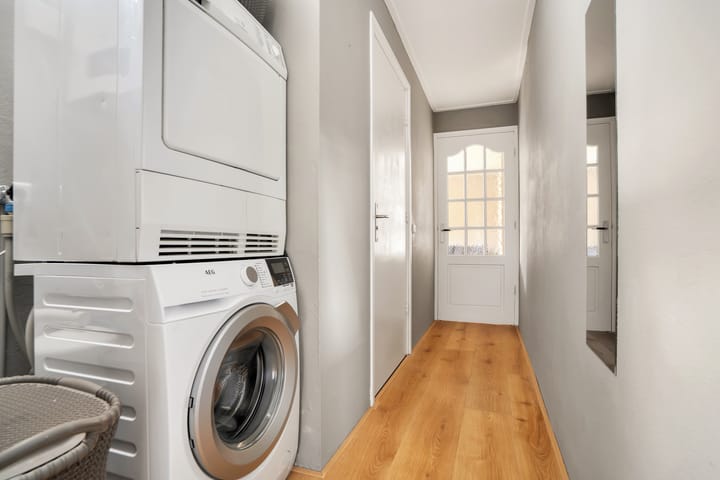 Foto 17 van Jan van Galenstraat 9