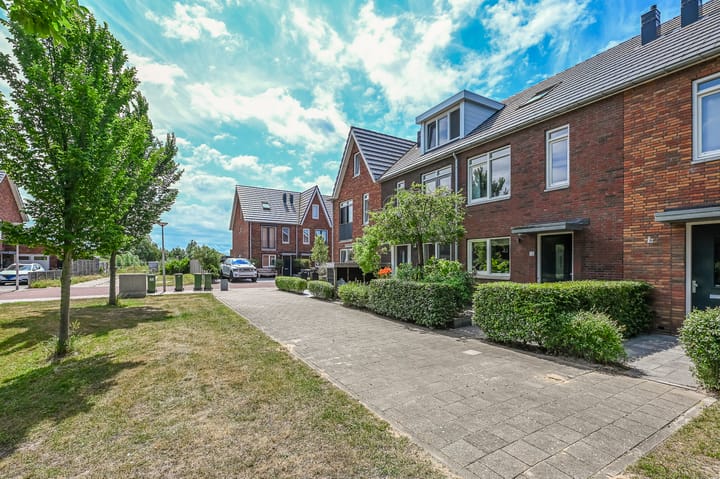 Photo 47 of Aletta Rutgersstraat 13