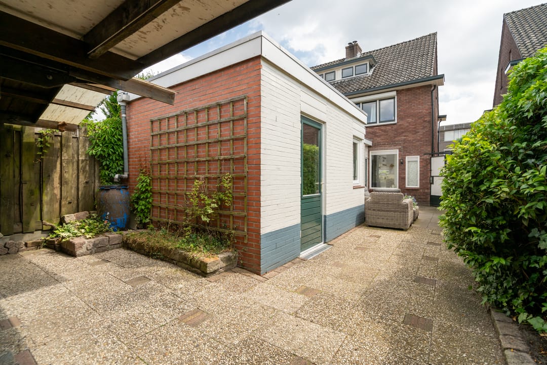 Foto 38 van Jan van Galenstraat 9