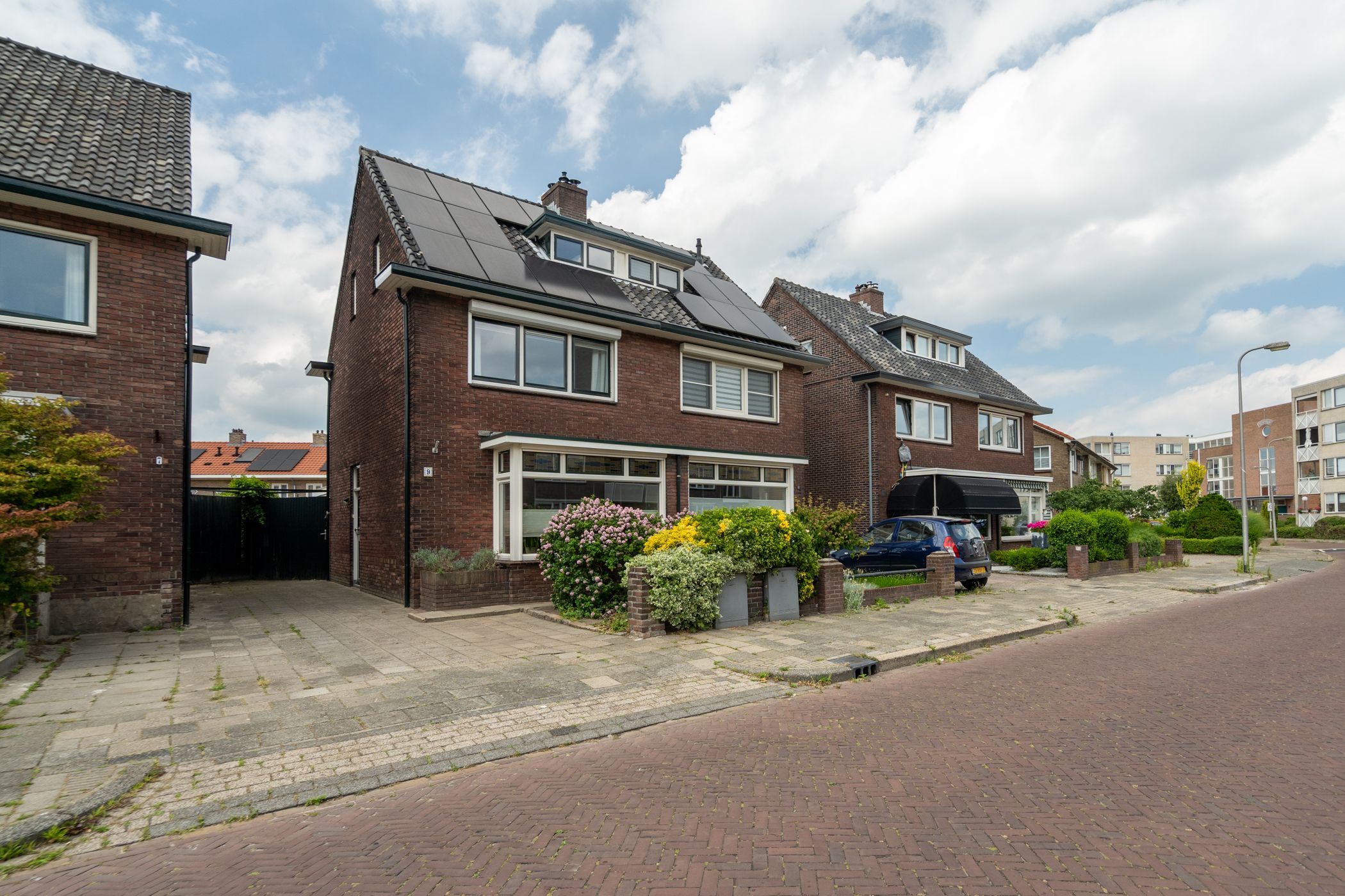 Foto 39 van Jan van Galenstraat 9