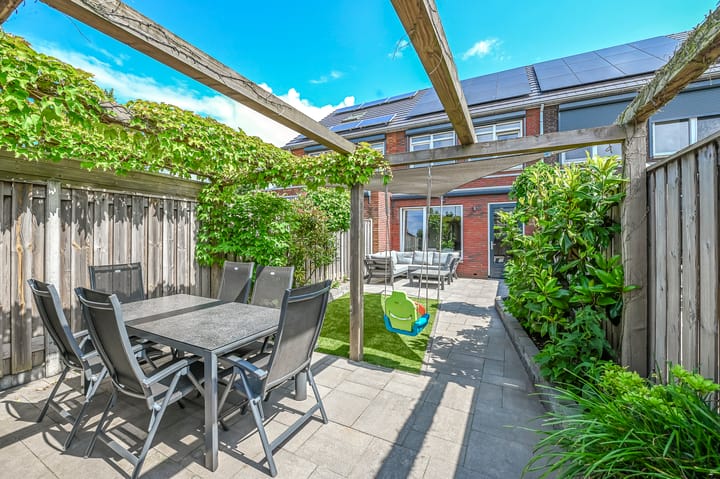 Photo 12 of Aletta Rutgersstraat 13