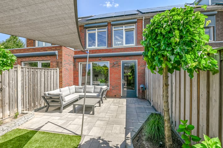 Photo 14 of Aletta Rutgersstraat 13